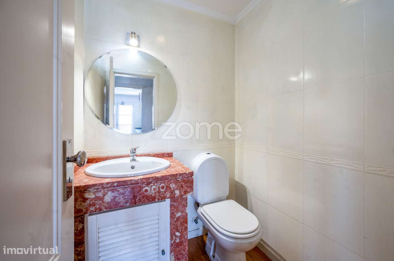 CASA EXCLUSIVA NA RUA DA COSTA (entre as Necessidades e Alcântara)-41