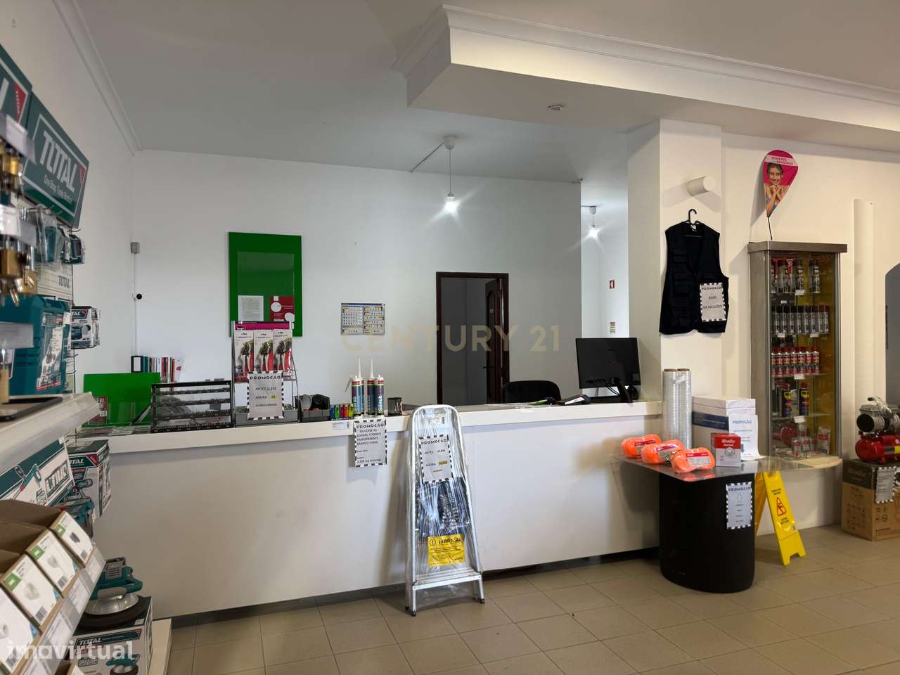 Loja à venda no Cartaxo- Travessa Mestre Cid | Excelente localização - Grande imagem: 4/21