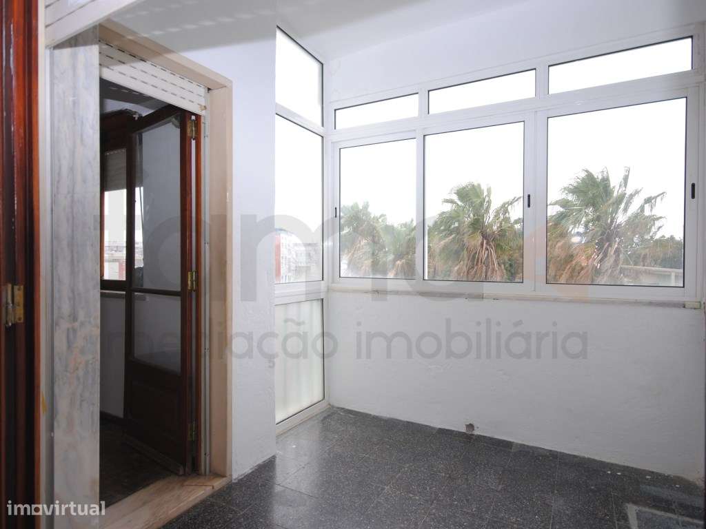 Apartamento T2 para Remodelação Total - Oeiras - Grande imagem: 5/22