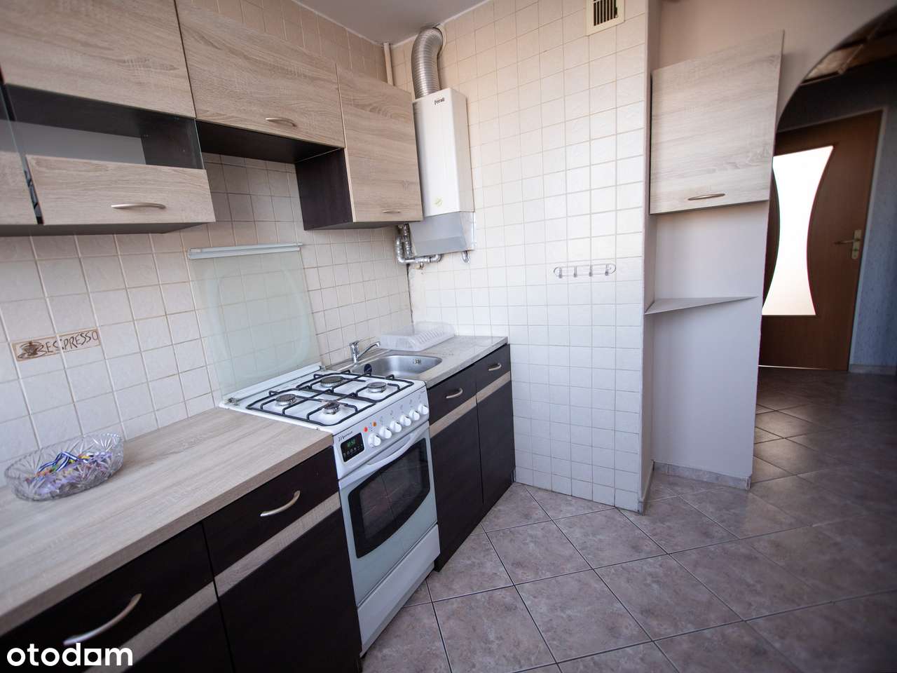 Dwupokojowe, dwustronne mieszkanie od zaraz-5