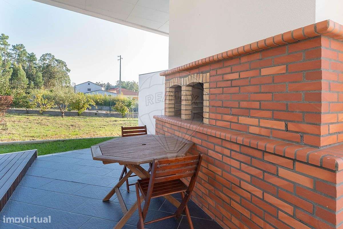 Moradia T3 para venda-25