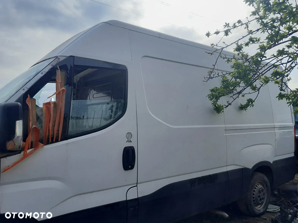 Iveco Daily drzwi kierowcy karoseria skrzynia biegów most - 1