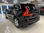 Volvo XC 60 B4 MHEV AT8 AWD Momentum - 8