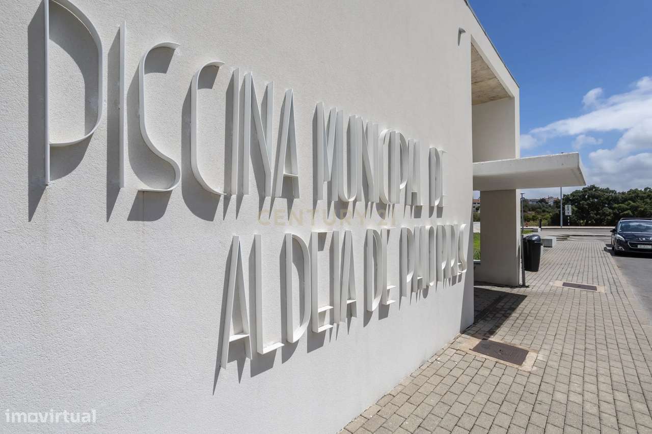 T2 c/parqueamento e arrecadação em Colinas do Sul-23