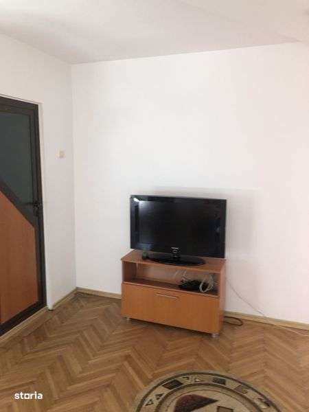 Garsoniera de vanzare - Imagine principală: 5/5