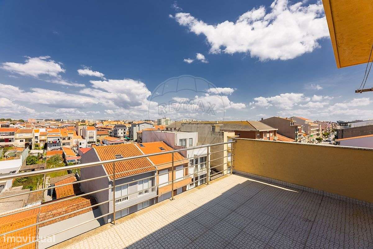 Apartamento T2 para venda - Grande imagem: 2/38