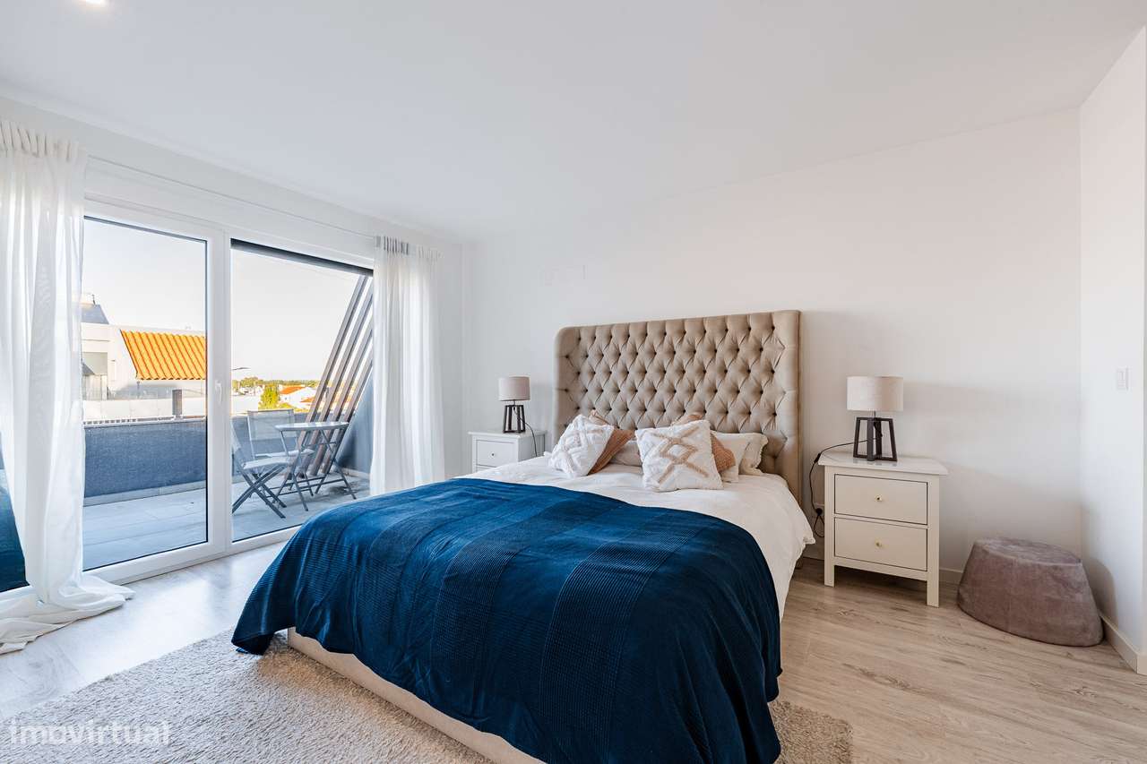 Moradia T3 com Garagem - Fernão Ferro-28