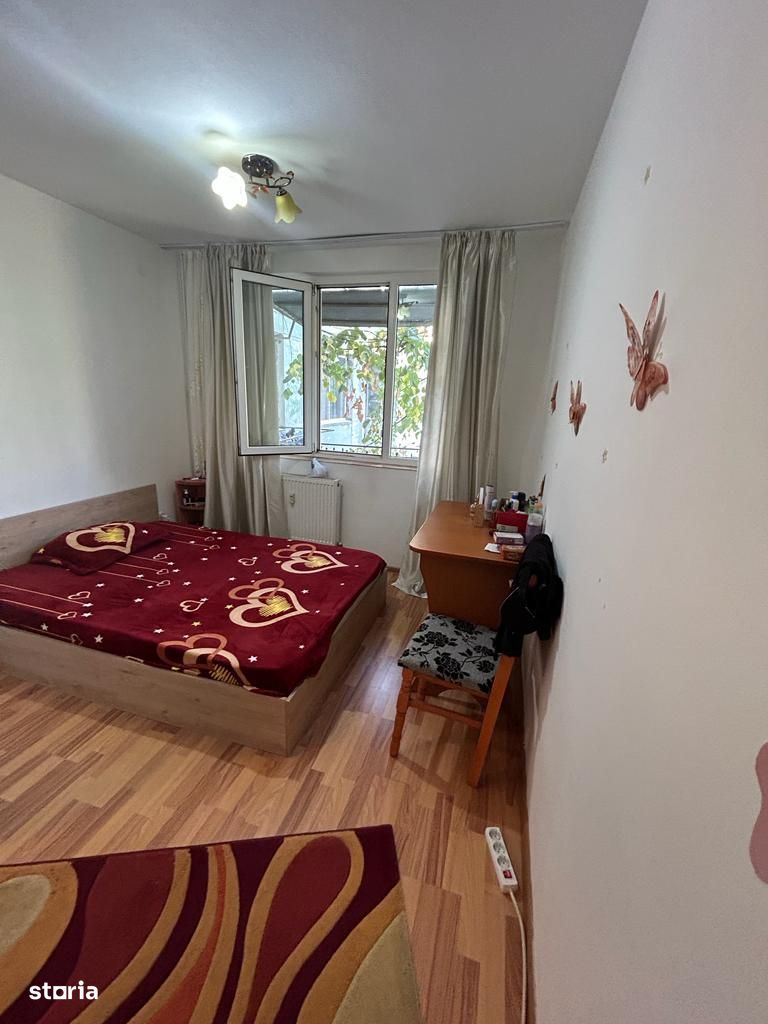 Apartament cu 2 camere,Micro 19