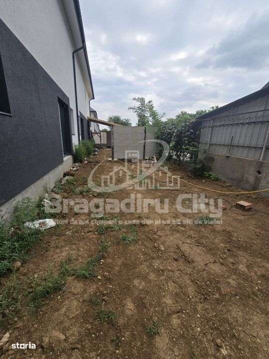 Casa cu curte  2 cam zona Crisul Repede - Imagine principală: 5/9