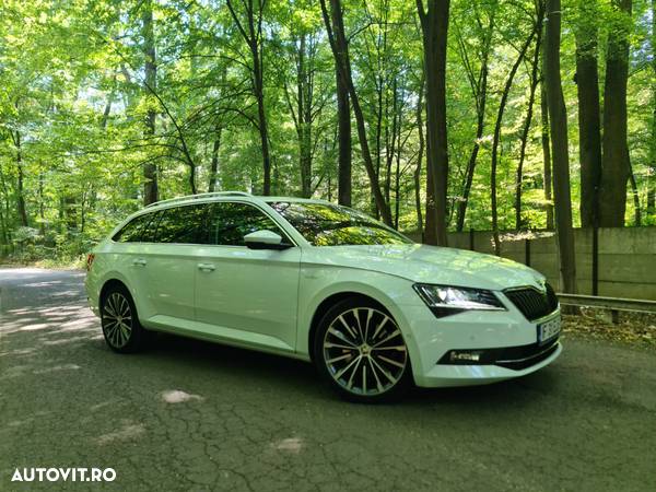 Skoda Superb Combi 2.0 TSI DSG 4X4 Laurin & Klement - 7