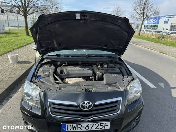 Toyota Avensis 2.0 VVT-i Sol - 16