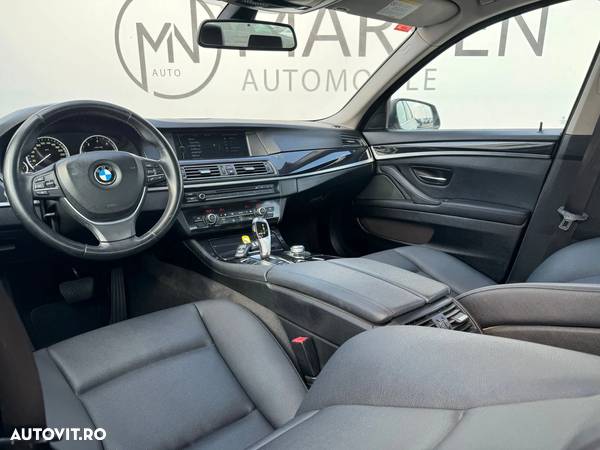 BMW Seria 5 520d Aut. Luxury Line - 13