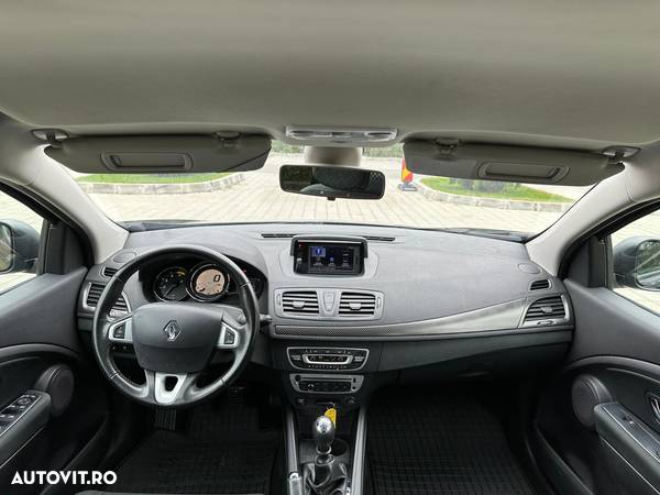 Renault Megane ENERGY dCi 110 Start & Stop Bose Edition - 5