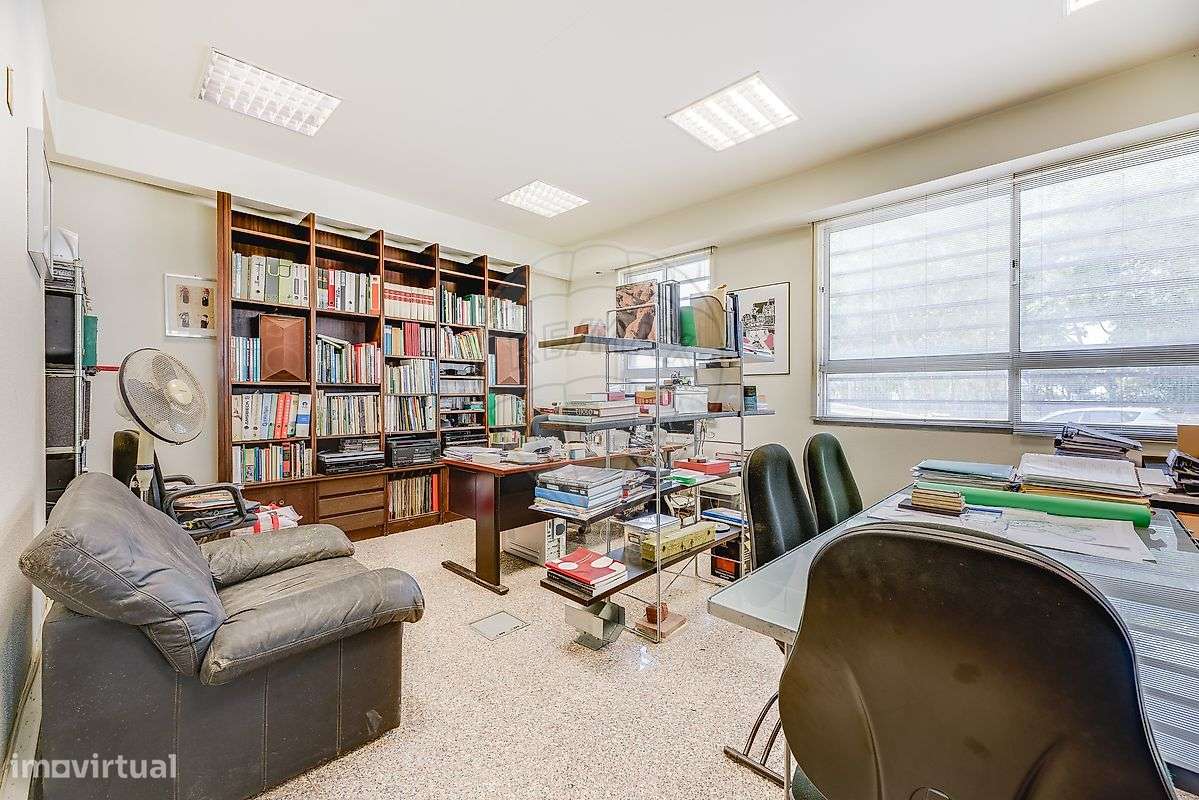 Loja  para arrendamento - Grande imagem: 2/9