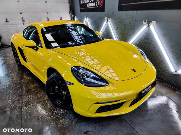 Porsche 718 Cayman - 20