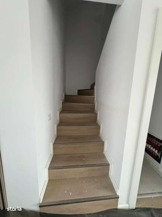 VILE MODERNE IN COMPLEX DE CASE INȘIRUITE – STR. EROULUI, CHIAJNA-7