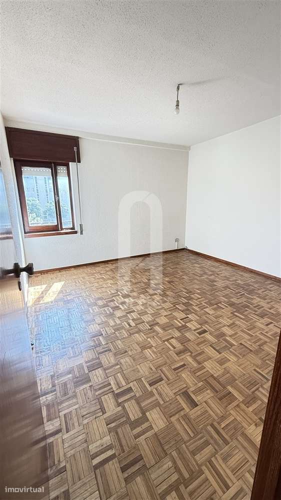 OPORTUNIDADE UNICA, APARTAMENTO T3 EM SILVALDE - ESPINHO-10