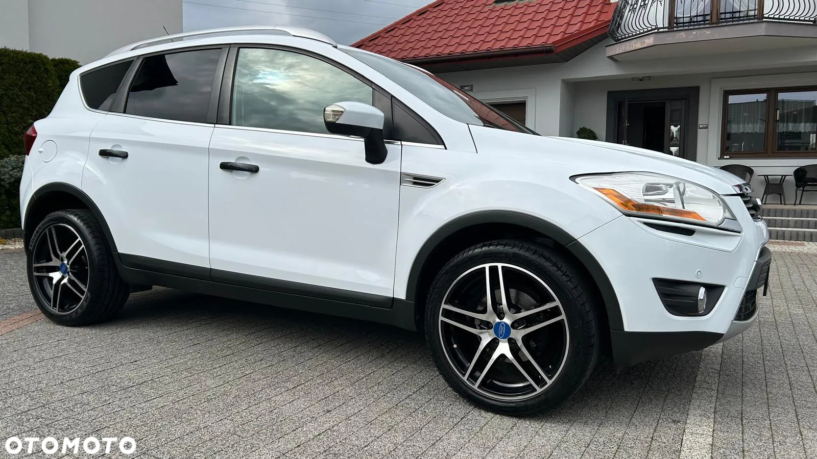 Ford Kuga 2.0 TDCi 4x4 Titanium - 2