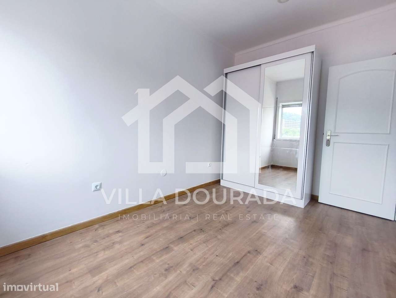 T3 em Fanzeres com 3 Varandas, Garagem e Elevador – Gondomar-10