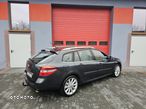 Renault Laguna Grandtour 2.0 16V Turbo Initiale - 4