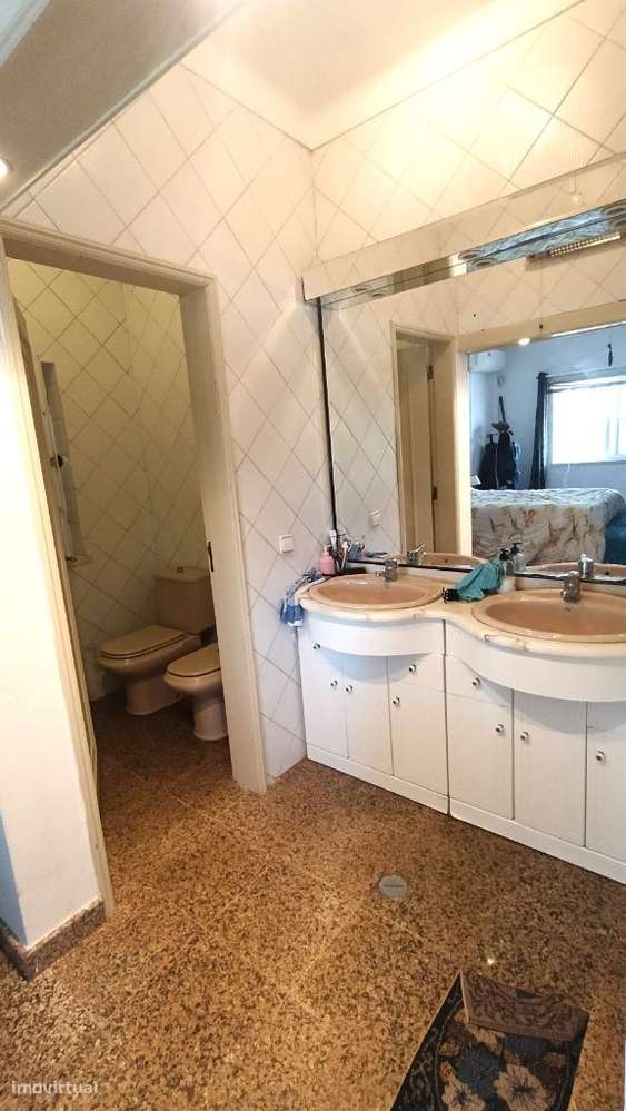 Quinta Pegões Velhos, junto á adega, com moradia e armazém lote 3,8 ha-20