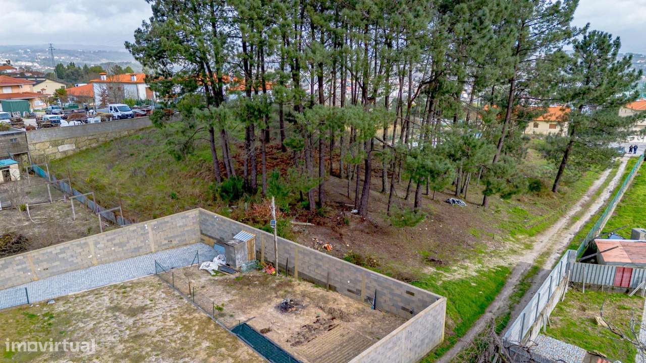 Terreno de Construção na rua Lamas de Couto, Fregim, Amarante-14