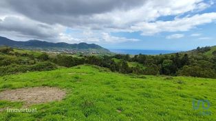 Terreno em Açores de 142408,00 m2