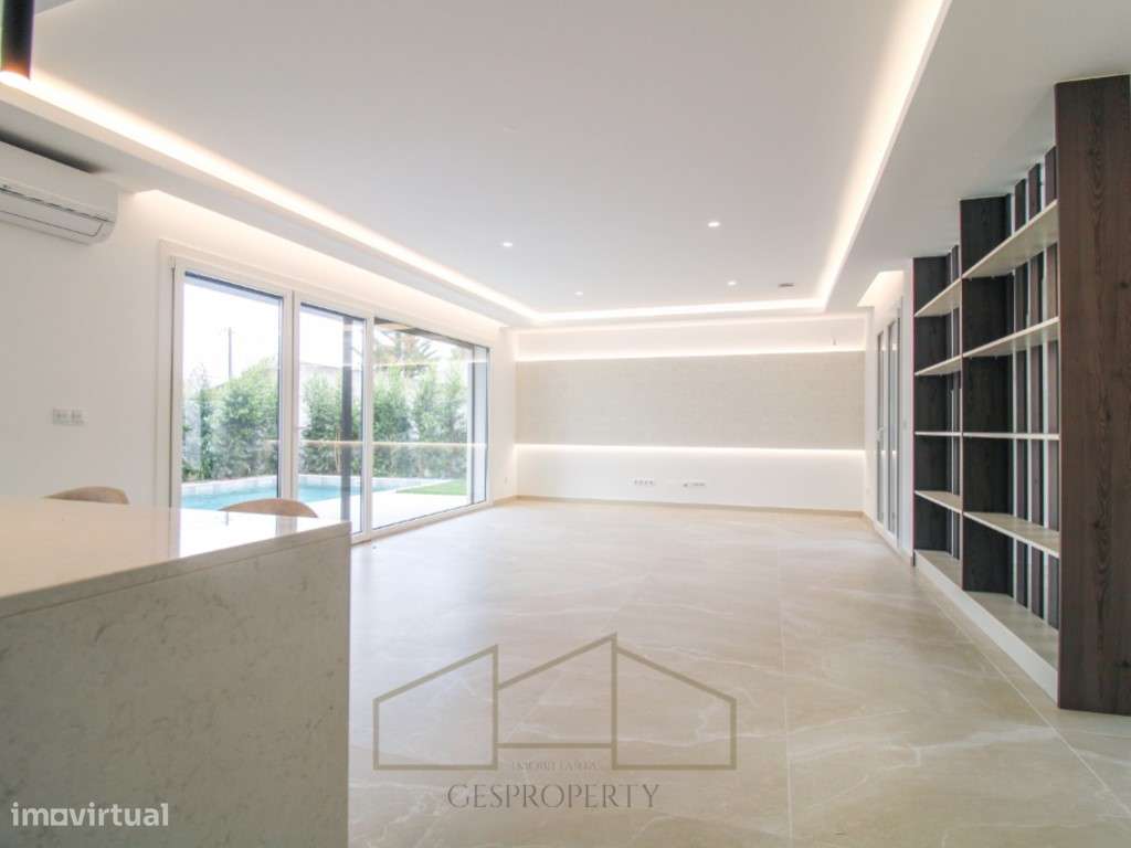 Moradia Isolada T3 com piscina pronta a escriturar na Aroeira-12