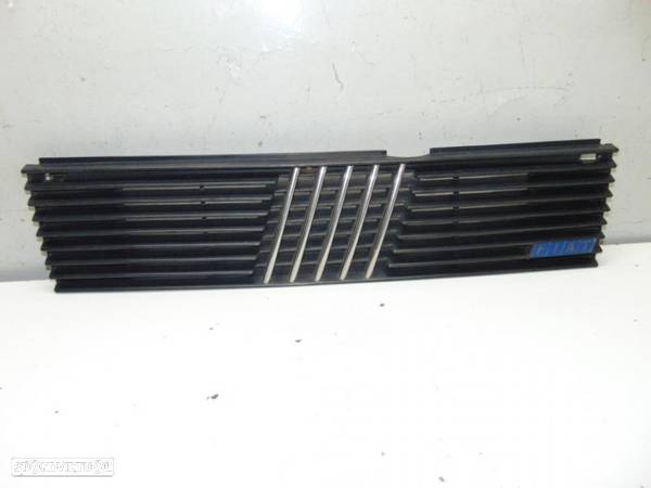 Fiat Uno 1º modelo grelha frontal - 1