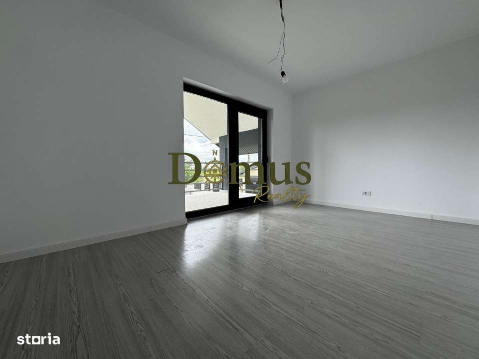 Vila 5 Camere Balotesti Central - Imagine principală: 5/16