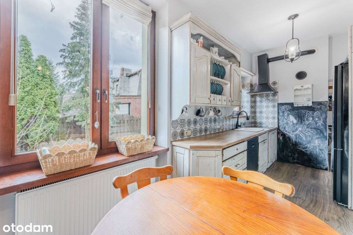 Dom w zabudowie bliźniaczej blisko lasu-2