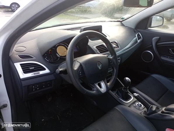 Renault Megane III Break 1.5 Dci 2010 para Peças - 7