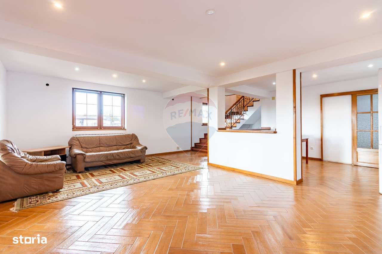 Casă finalizată, 278 mp teren 2305 mp Pleașa, Bucov, Ploiesti-6