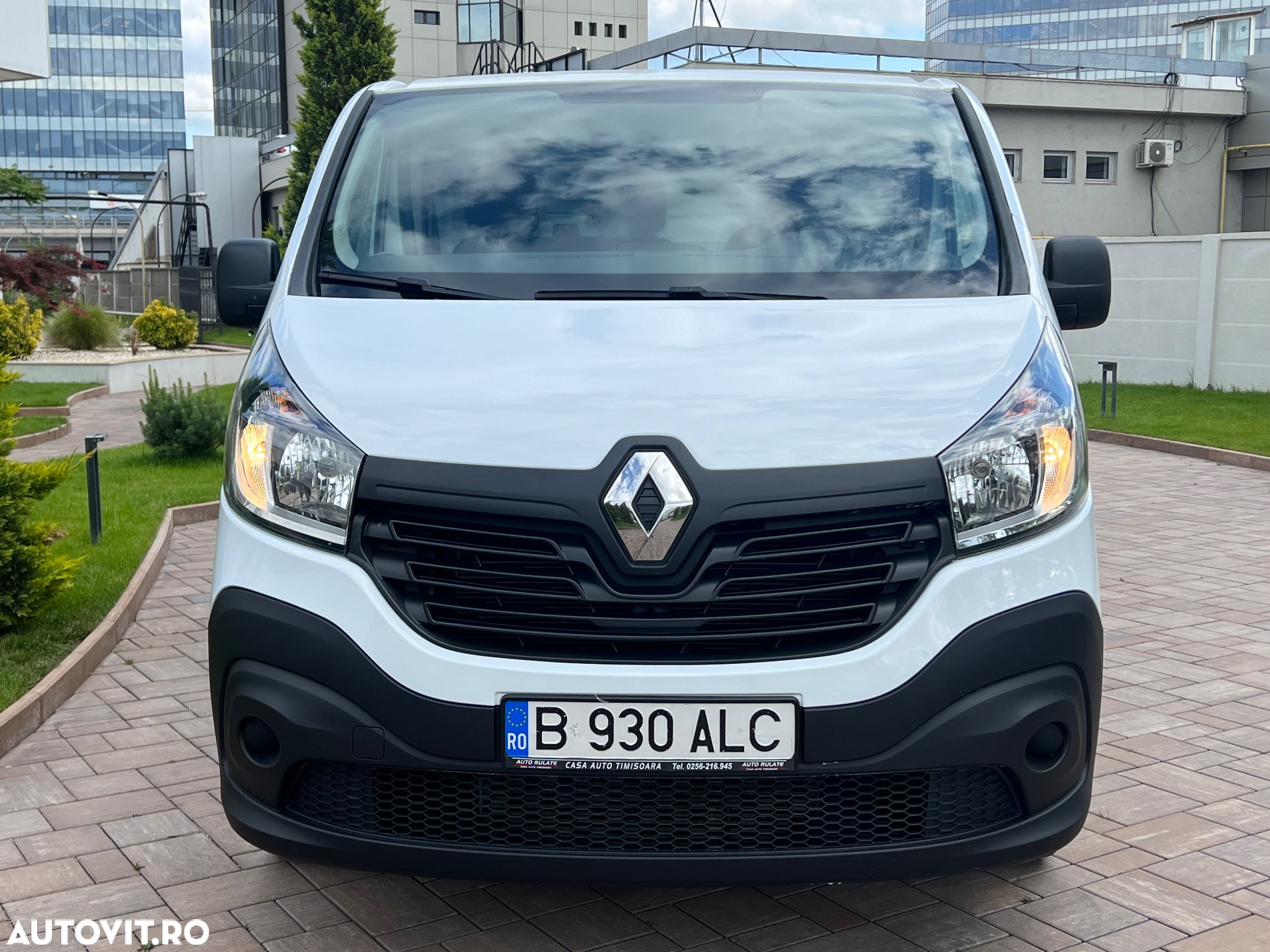 Renault Trafic - 20