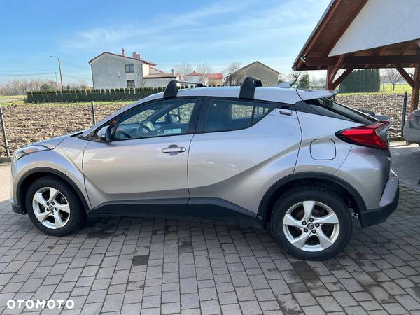 Toyota C-HR - 6