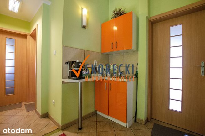 Kamienica przy al. Konstytucji 3 Maja-8