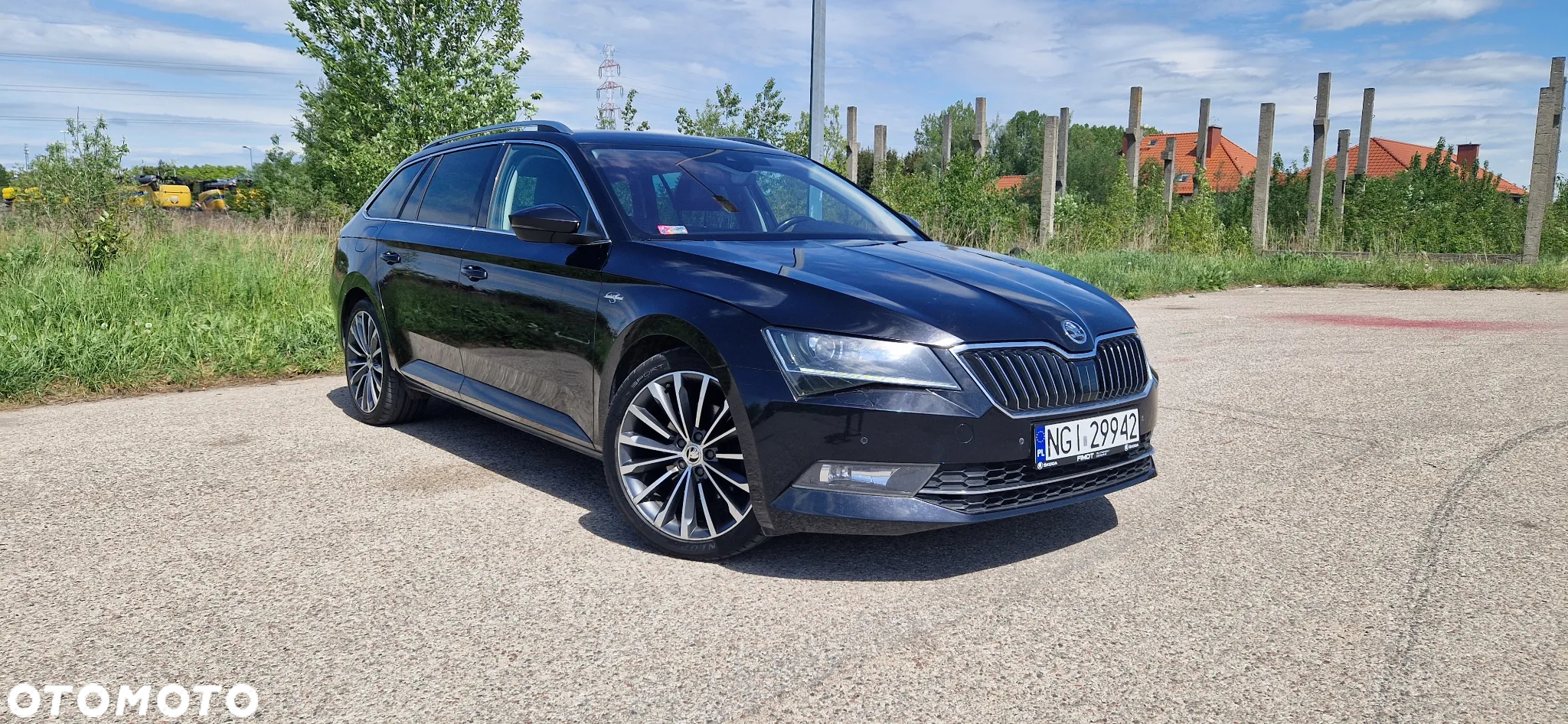 Skoda Superb 2.0 TDI 4x4 L&K DSG - 2