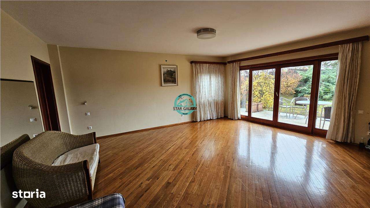 Vand casa de 380 mp, cu teren de 3500 mp in Sangeorgiu de Mures - Imagine principală: 4/14