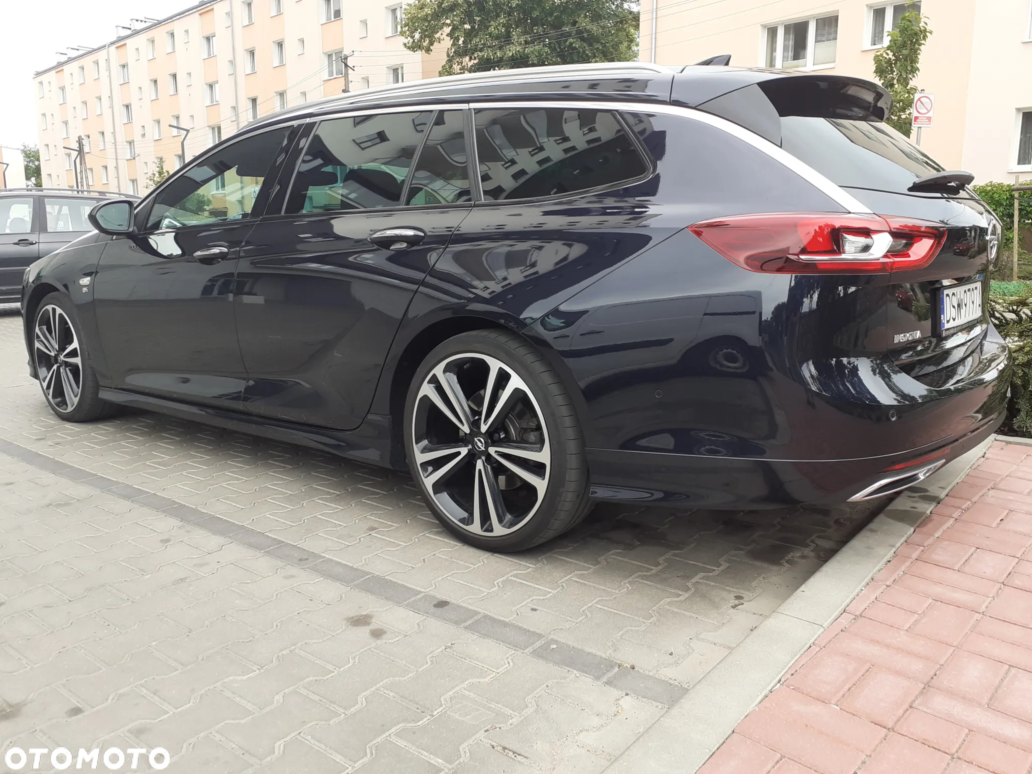 Opel Insignia CT 2.0 T 4x4 Exclusive S&S - 26