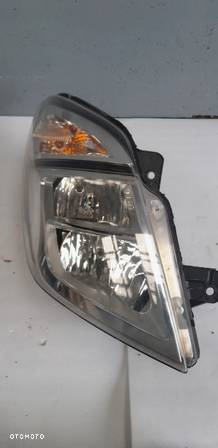 REFLEKTOR LAMPA PRZÓD PRZEDNIA PRAWA NISSAN NV400 NV 400 - 1