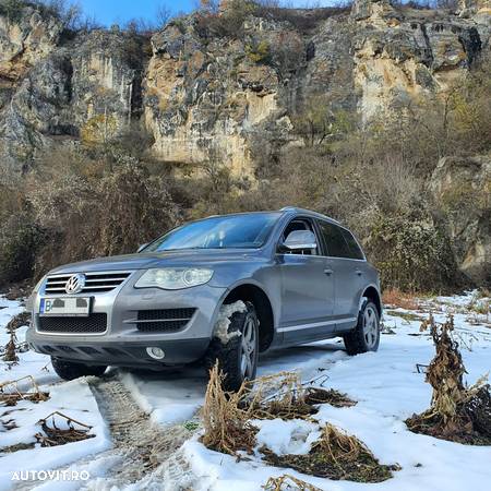 Volkswagen Touareg 3.0 V6 TDI DPF Tipt. Individual - 2