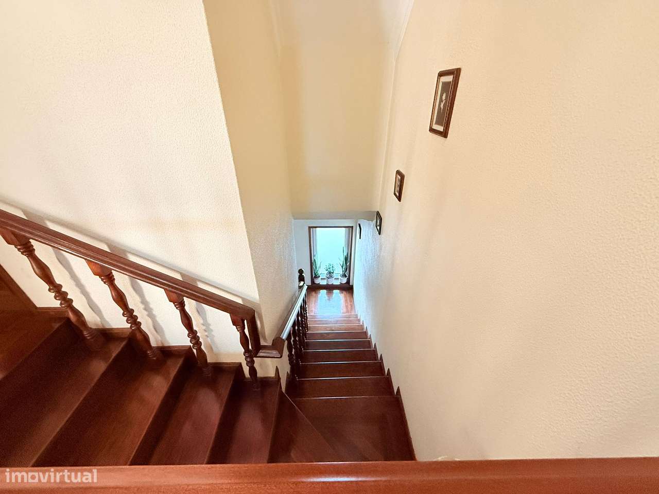 Moradia T3 | Terraço | Box 4 Carros | Varanda | Jovim | Exclusivo-18