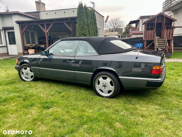 Mercedes-Benz W124 (1984-1993) - 10