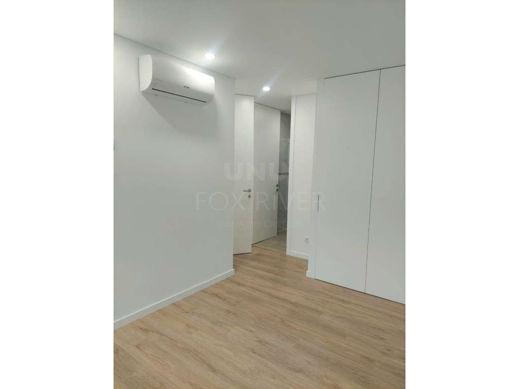 Apartamento T2 Novo para venda Cidade Nova - Darque-16