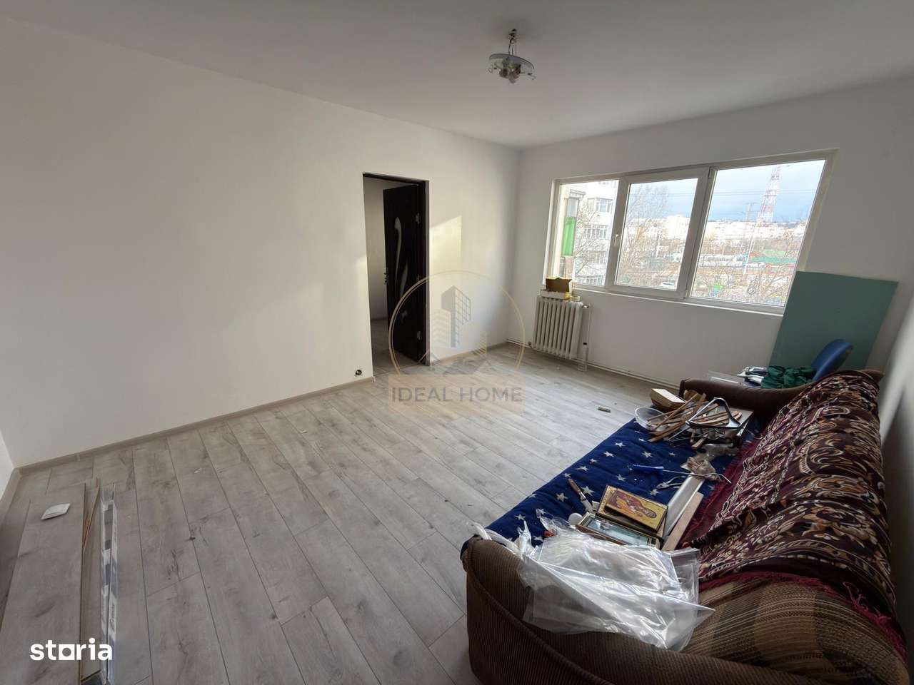 Apartament cu 2 camere - etaj intermediar - Alexandru cel Bun - Imagine principală: 1/4