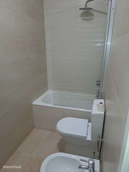 Apartamento T3 em Bom estado - Grande imagem: 5/12