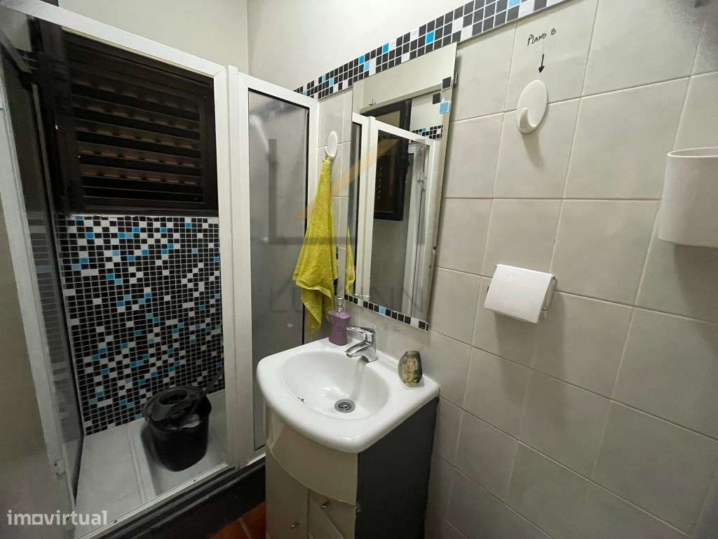 Moradia T3+1 em Vila Nogueira de Azeitão-13