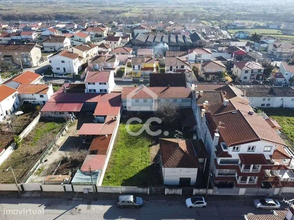 Moradias para investimento próximo do centro de Chaves - Grande imagem: 2/43