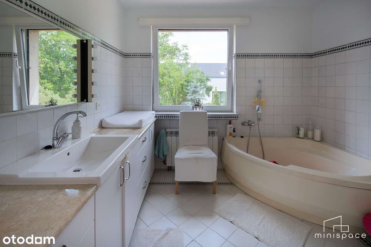 Piękny dom na Starym Mieście | 219 m2 | Działka 4,81 a-4