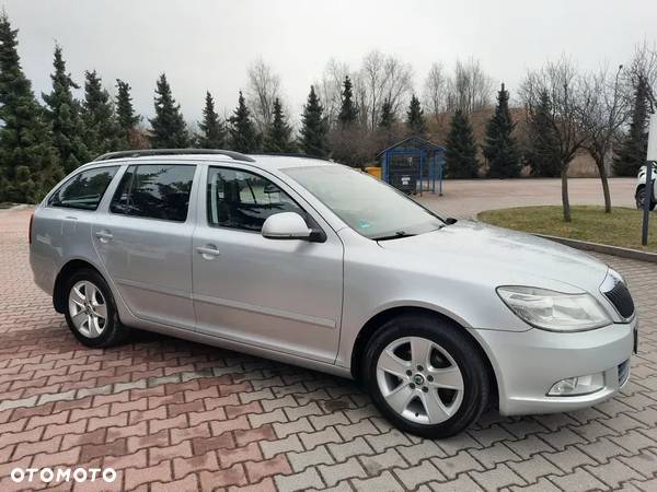 Skoda Octavia - 2